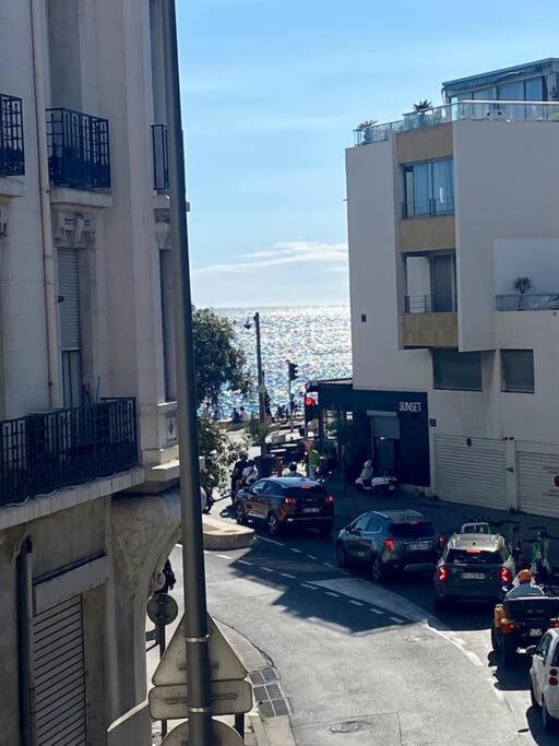 Joli Appartement Tres Proche De La Mer Marseilles Exterior foto